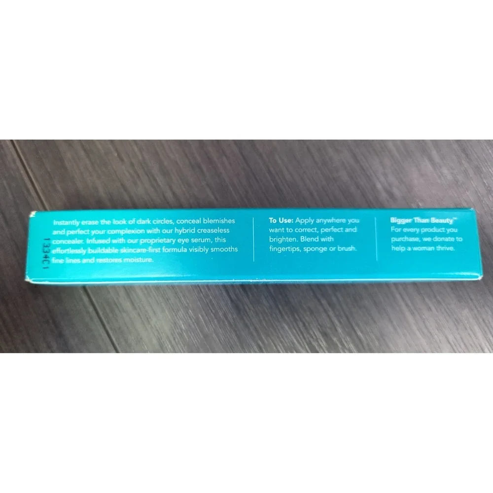 Thrive Causemetics Buildable Blur HD Creaseless Concealer Medium Cool 0.25 fl oz